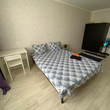 Уютные Апартаменты В Центре Города Aktöbe Dış mekan fotoğraf